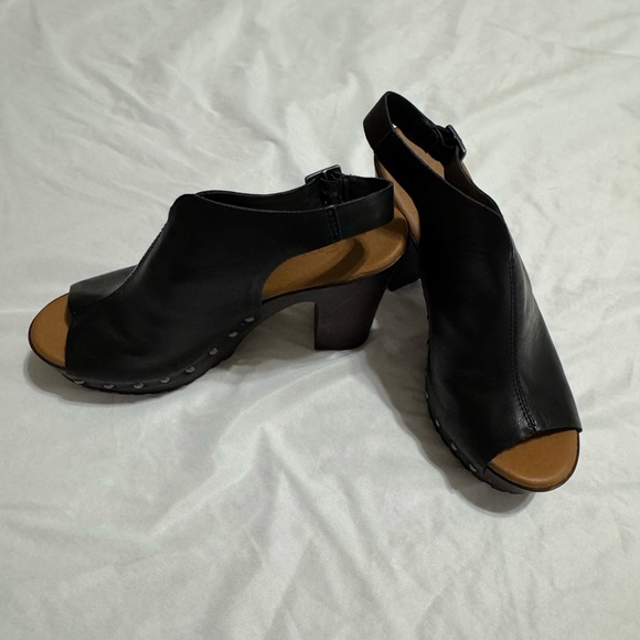 Korks Black Slingback Heels Comfort Block Heel Size 8 - Picture 2 of 5